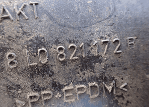 Nadkole prawy przód audi A3 8L 8L0821172B radom 3