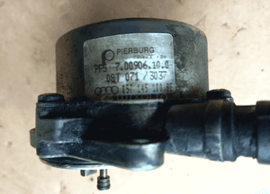 Audi A6 C6 2.7 TDI pompa podciśnieniowa vacum 057145100 3