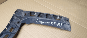 Ślizg zderzaka prawy tył tylny Jaguar XF X250 8X23-17B930 2