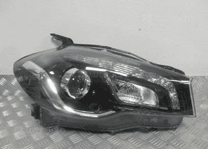 Lampa przednia przód prawa suzuki SX4 s-cross lift led 2016- 2
