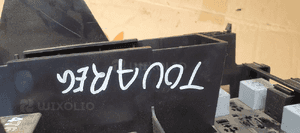 Skrzynka skrzynki bezpieczników mocowanie VW Touareg 7L0937535 6