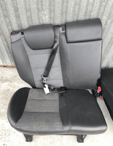 MERCEDES B 245 tapicerka boczek  kanapa fotel fotele Przód tył 31