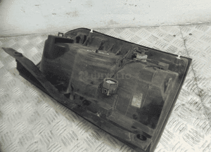 Lampa tylna lewa land rover discovery 4 iv 4