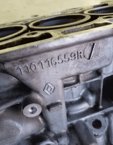 Silnik blok silnika dół Renault Dacia 0.9 TCE H4B 6