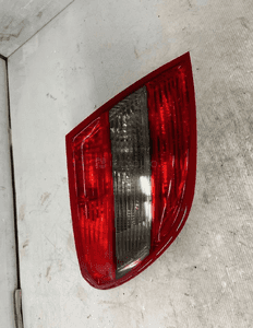 Lampa lewa tylna tył mercedes W204 A2048202964L 1
