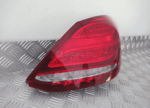 Lampa tylna tył prawa mercedes c-klasa W205 lift full led 2018-2021 4