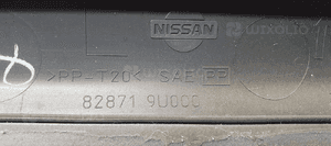 Listwa drzwi lewy tył tylna lewa Nissan Note E11 828719U000 4