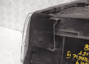 Lampa prawy przód lewy przód renault traffic full  led uszkodzona 24