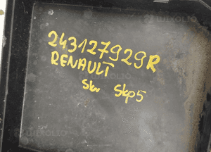 POKRYWA BEZPIECZNIKÓW RENAULT 243127929R 3