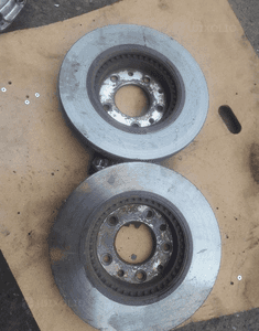Mazda 6 02-07 Tarcze hamulcowe przednie przód 1