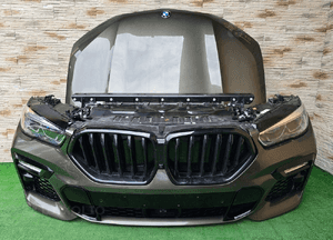 Maska lampy pas zderzak bmw X6 G06 kolor C3D 1