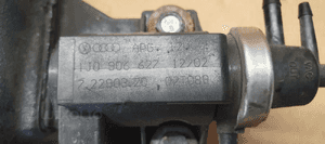 Przewód rura intercoolera czujnik zaworek VW Passat B5 1.9 TDI 8D0145840S 9