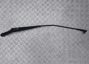 RAMIĘ WYCIERACZKI PRAWE VW TOURAN / VW CADDY 2K1955410