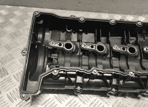 Bmw F15 N57 3.0D pokrywa zaworów 7818694 11