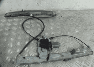 SILNICZEK SZYBY PRZÓD PRAWY CLIO III 2