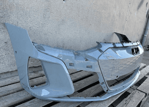 Zderzak przód przedni audi e-tron gt rs 4J3 4J3807529 cały 3