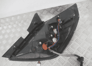 Lampa tylna tył lewa opel antara 2006-2010 17
