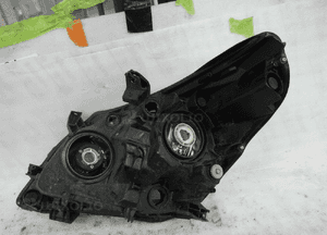 Toyota verso 09-13 lampa przednia prawa prawy przód 8