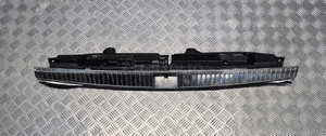 Mercedes W213 osłona progu bagażnika A2136900141 A2136903601 1