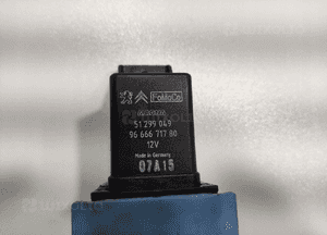 PRZEKAŹNIK ŚWIEC ŻAROWYCH PARTNER BERLINGO III 1.6 HDI 9666671780 51299049 5