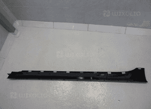 Bmw M1 F40 m pakiet listwa nakładka progowa prawa 4