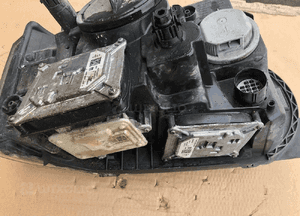 Lampa przednia lewa Range Rover L322 LM Vogue Lift 2009-12 3