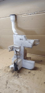 Zbiorniczek spryskiwaczy pompka Citroen C5 III 9683488280 4