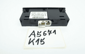 GNIAZDO USB HUB MERCEDES W156 W176 W117 2