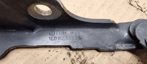 Zawias maski prawy VW New Beetle 1C0823302C 4