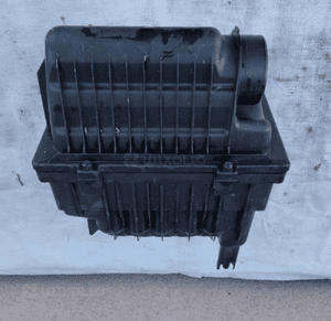 Obudowa filtra powietrza citroen C4 picasso i 1.8 b 9651230280 4