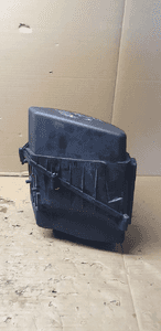 Obudowa filtra powietrza Audi A8 D3 4.2 TDI 4E0133823N 4