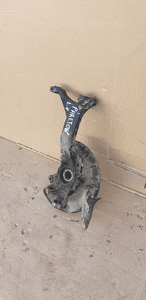 Zwrotnica piasta lewy przód przednia lewa VW Phaeton 3.2 R32 3D0407257E 7