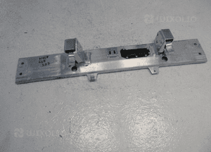 Mercedes W167 podpora belka łapa skrzyni oryginał 3