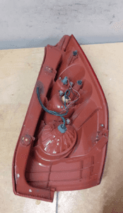 X. lampa tyl tylna lewa mazda 5 2