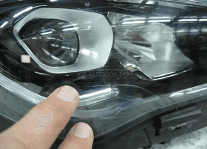 Mercedes A118 cla 118 bdb lampa przednia prawa przód 3