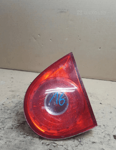 lampa prawa prawa tył w klapę golf 5 2