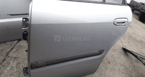 Mazda 626 GW Kombi  Drzwi tylne prawe lewe szyba w kolor  18G 5