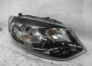 Vw polo 6R czarna bdb lampa przednia prawa 2