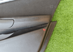 Tapicerka drzwi bmw 5 G30 G31 4