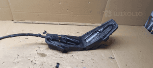 Zamek klapy bagażnika dociąg Audi A8 D3 4E0827383C 4
