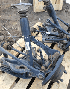 BMW F20 ZWROTNICA AMORTYZATOR PIASTA TARCZE ZACISK PRAWY LEWY TYŁ BDB STAN 3