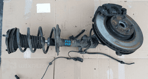 avensis t27 2.0 D4D zwrotnica gira macpherson