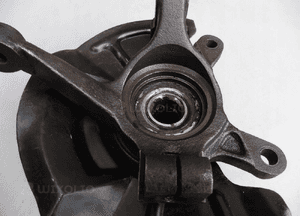 Zwrotnica lewa przód Suzuki Alto 1,0i 03r 98-04r 3