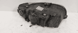Lampa przod przednia lewa audi A4 B7 3