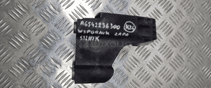 Mercedes W206 łapa wspornik silnika A6542236300 1