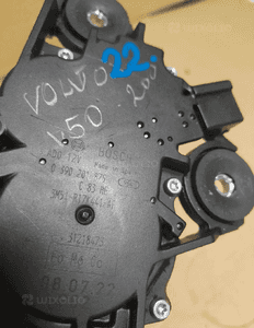 SILNICZEK WYCIERACZKI TYŁ FORD / VOLVO nr 3M51-R17K441-AF / 0390201875 2