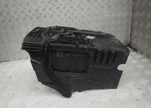 PODSTAWA AKUMULATORA 31299867 VOLVO V60 10- 2.0T 2