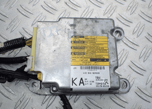 Moduł sensor airbag 89170-05250 avensis T27 radom 1