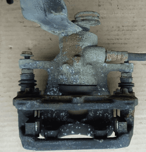 Alfa Romeo 159 zacisk hamulcowy tył tylny prawy 4