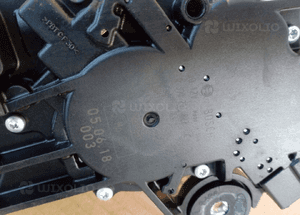 Ford Focus MK2 kombi silniczek wycieraczki tyl 3